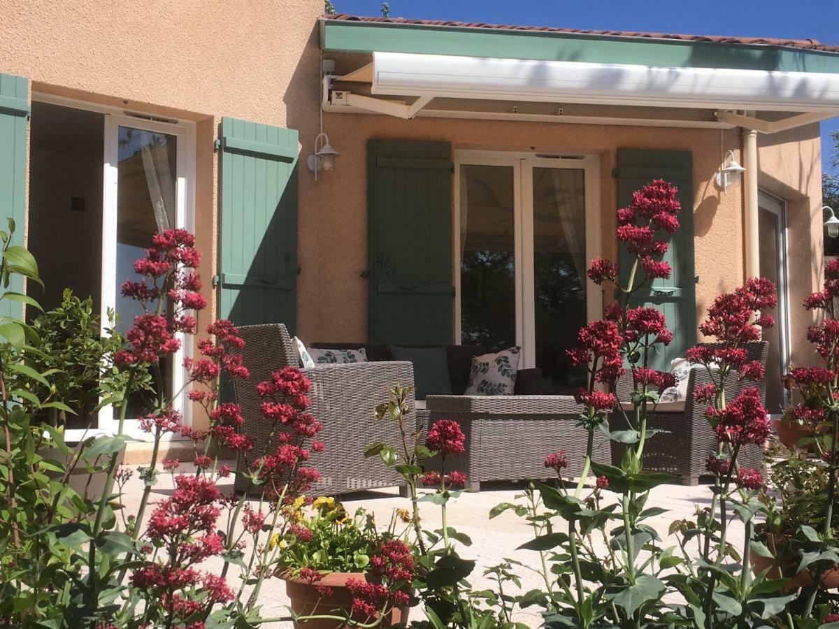 Le Relais des Malettes Chambres d'hôtes B&B Francheville  Extérieur photo