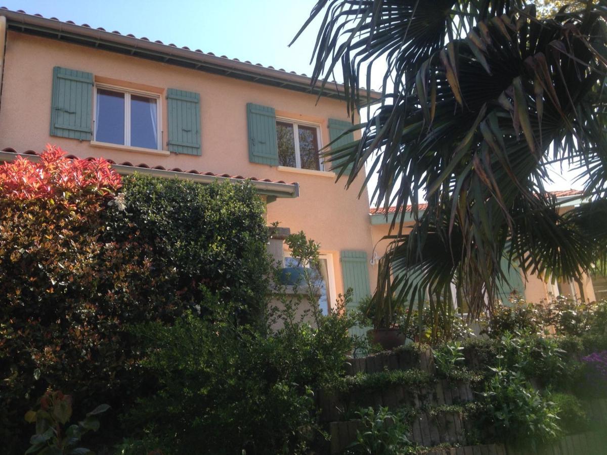 Le Relais des Malettes Chambres d'hôtes B&B Francheville  Extérieur photo